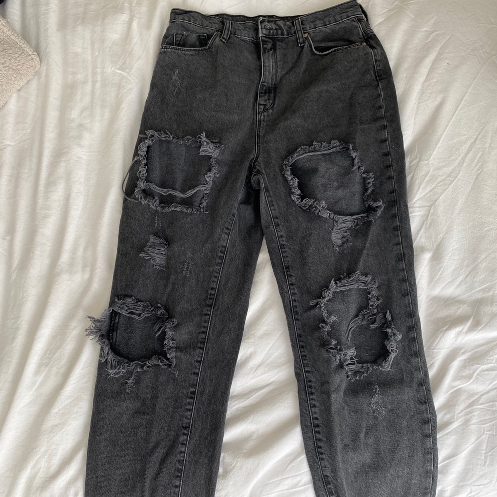 BDG Mom High Rise Ripped Jeans